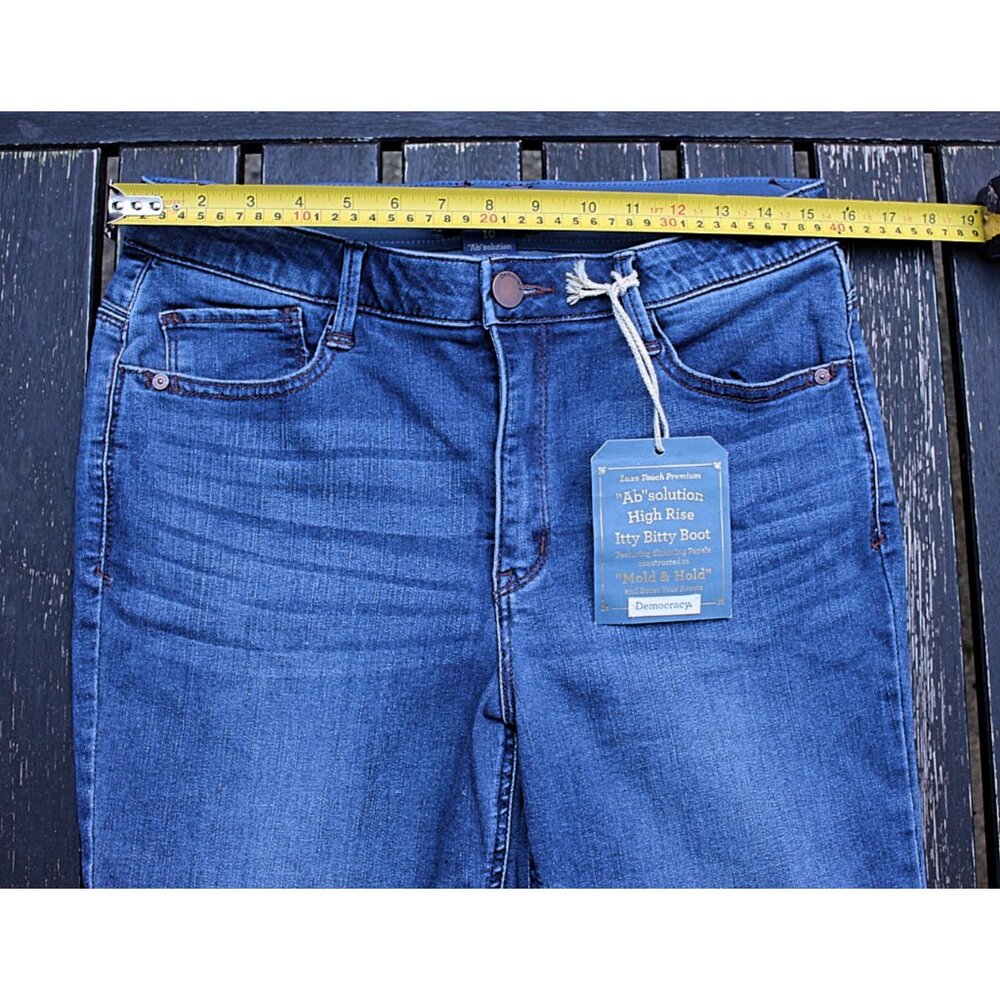 New w/Tags - Democracy Ab-Solution Itty Bitty Boot Cut Jeans, Full Length - 10 - Picture 10 of 12